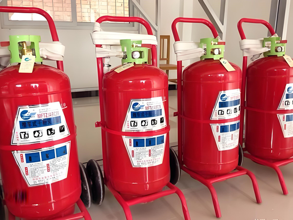 灭火器多长时间充装一次 灭火器多长时间充装一次