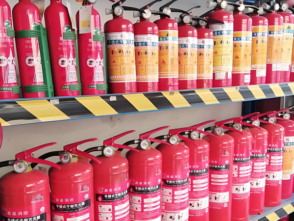 灭火器再充装可以用吗 灭火器再充装可以用吗